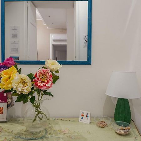 Il Tari Apartment Палермо Екстериор снимка