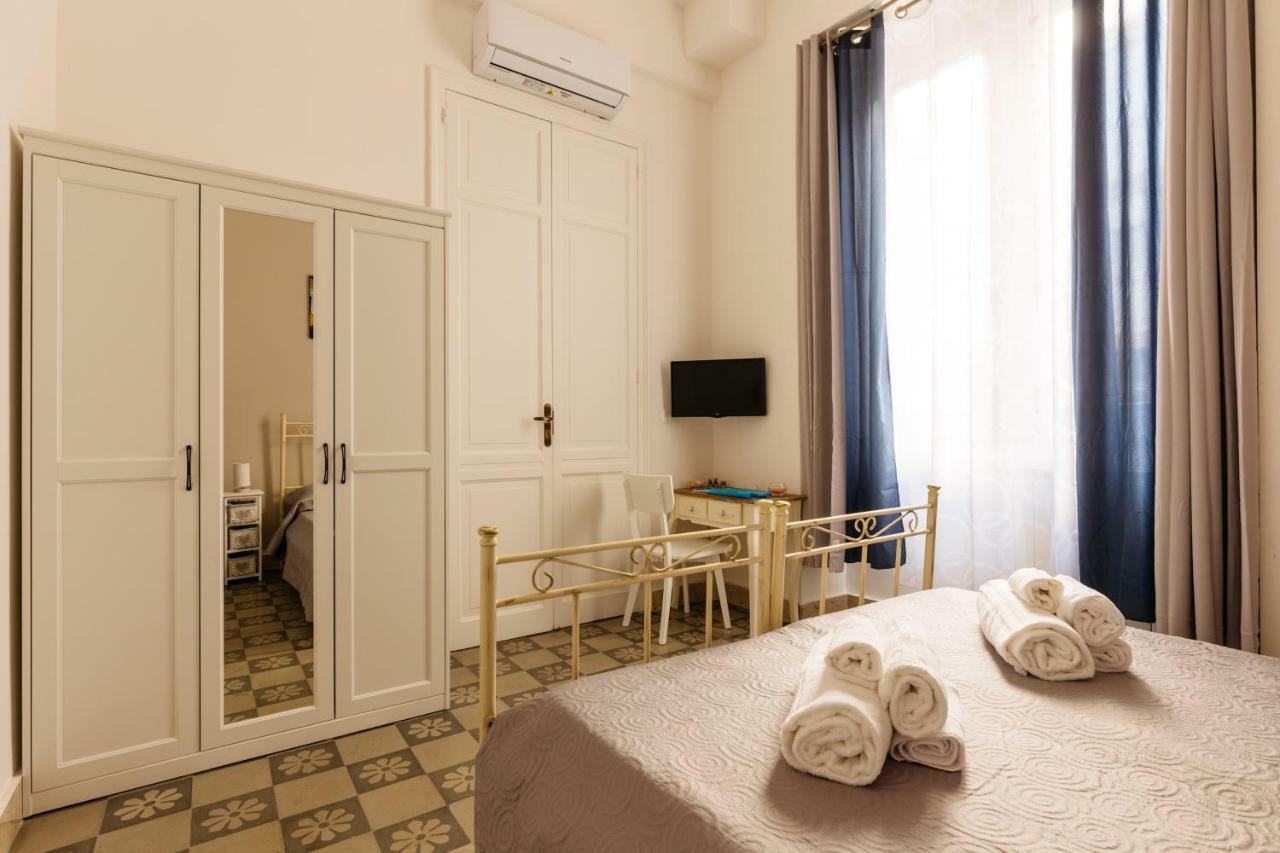 Il Tari Apartment Палермо Екстериор снимка
