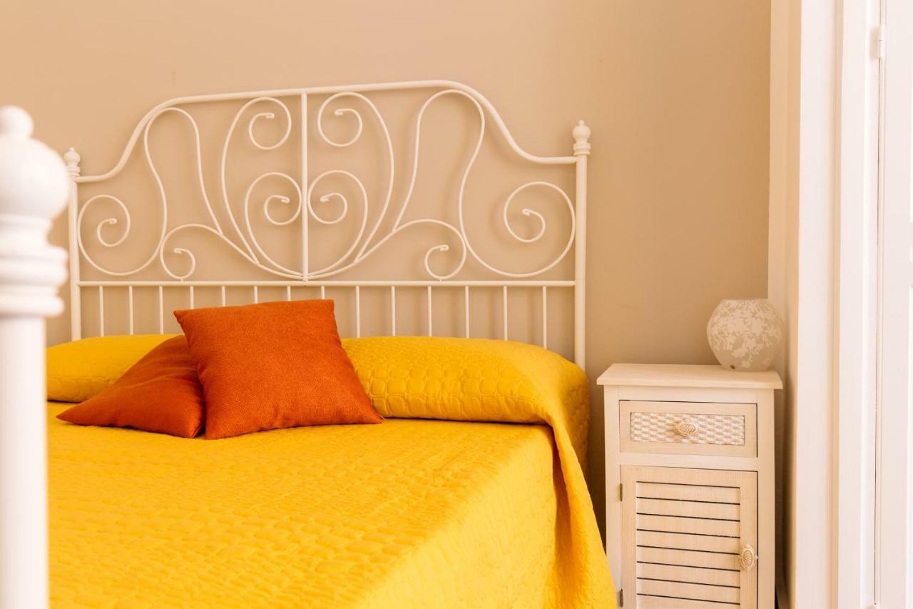 Il Tari Apartment Палермо Екстериор снимка
