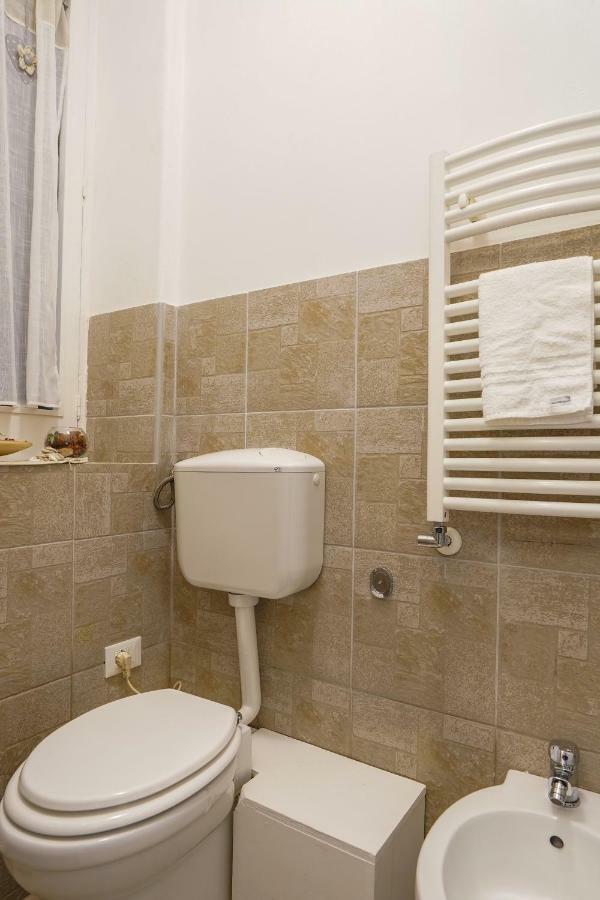 Il Tari Apartment Палермо Екстериор снимка
