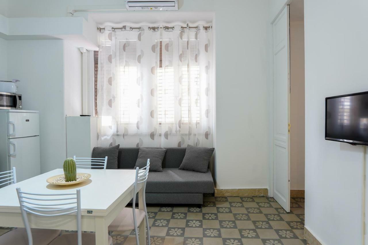 Il Tari Apartment Палермо Екстериор снимка